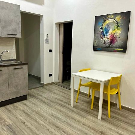 Appartamento Nuovo A 1 Minuto Dal Porto Livorno Ngoại thất bức ảnh